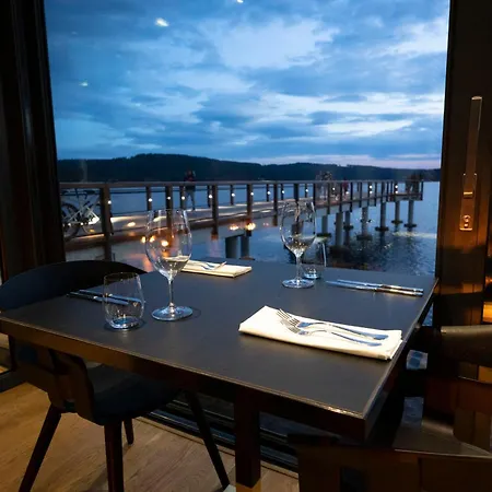 Molo Lipno Aparthotel