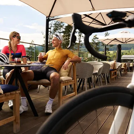 Molo Lipno 아파트호텔 4*